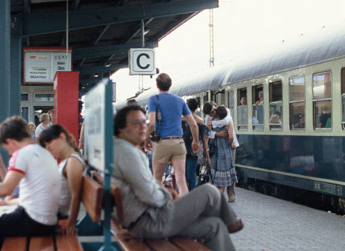 駅でのシーン